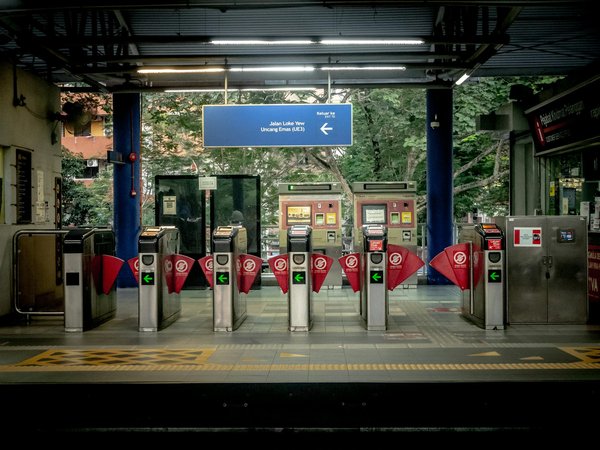 Comment organiser un camping pour une expédition de trek dans les montagnes de l'Himalaya?